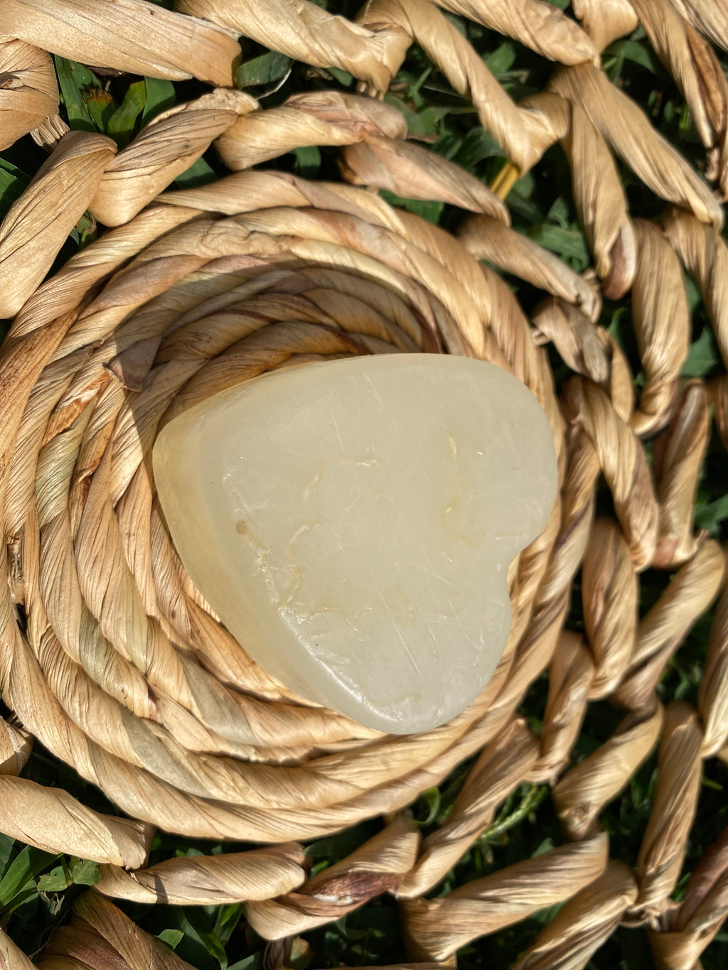 KEF's Seamoss & Lavender Facial Soap for Skin Repair 🪸