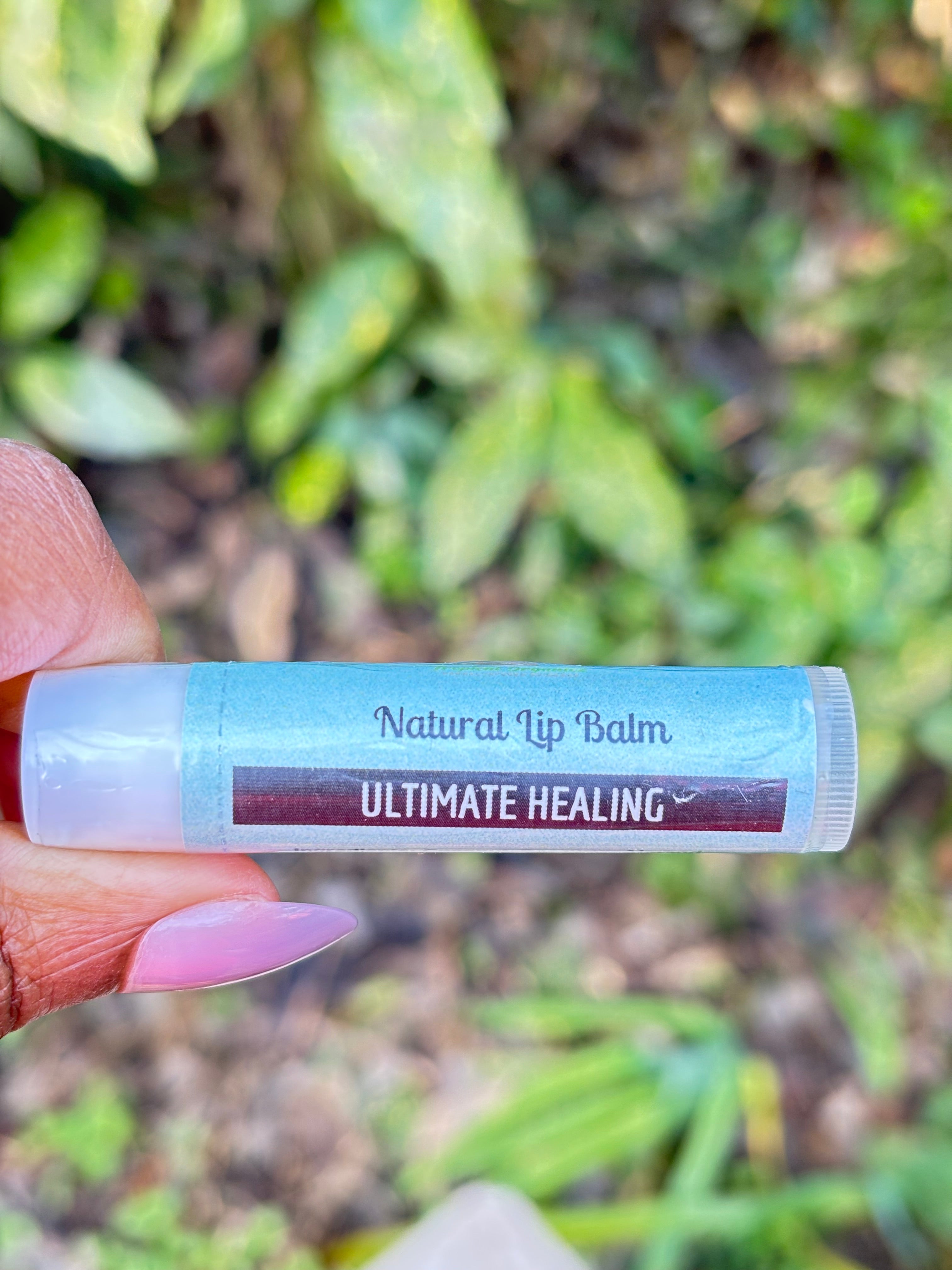 KEF's Luna Leaf All-Natural Lip Balm 🍃